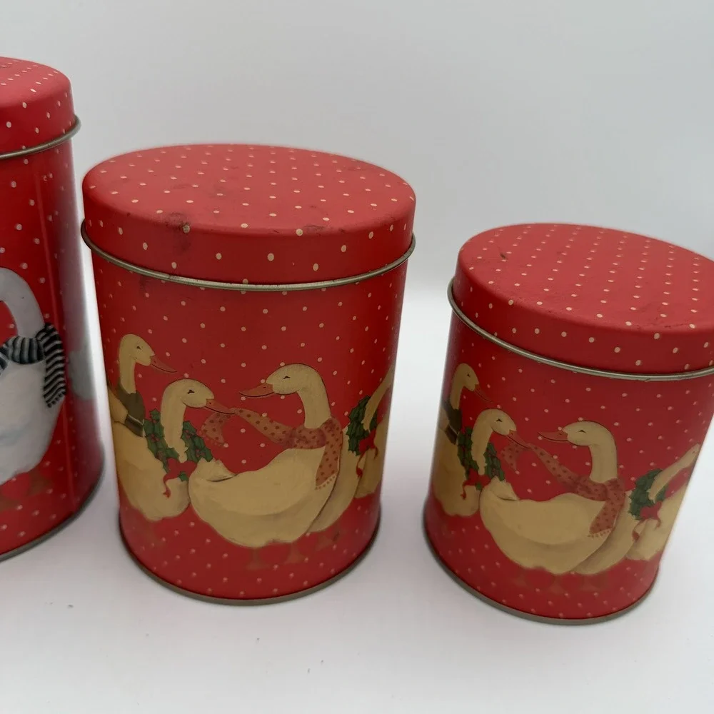 Vintage Farmhouse Duck Holiday Tin Canister Set White Polka Dot Kitchen‎ Storage